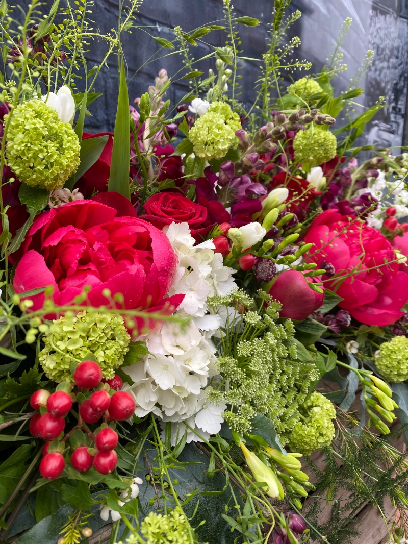 Red and White country garden coffin tribute