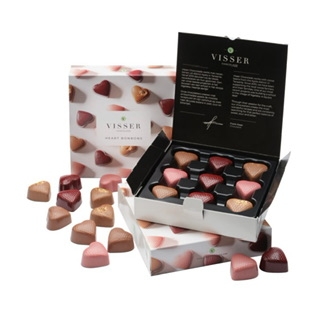 Visser assorted chocolate hearts box of 9