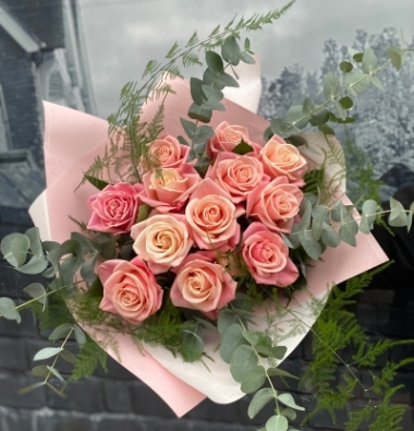 Pink rose bouquet delivered in Eastbourne 