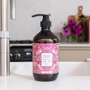 William Morris patchouli and red berry hand wash