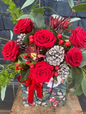 Red Rose vase delivered in Eastbourne